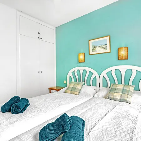 319 Castell Sol Διαμέρισμα *